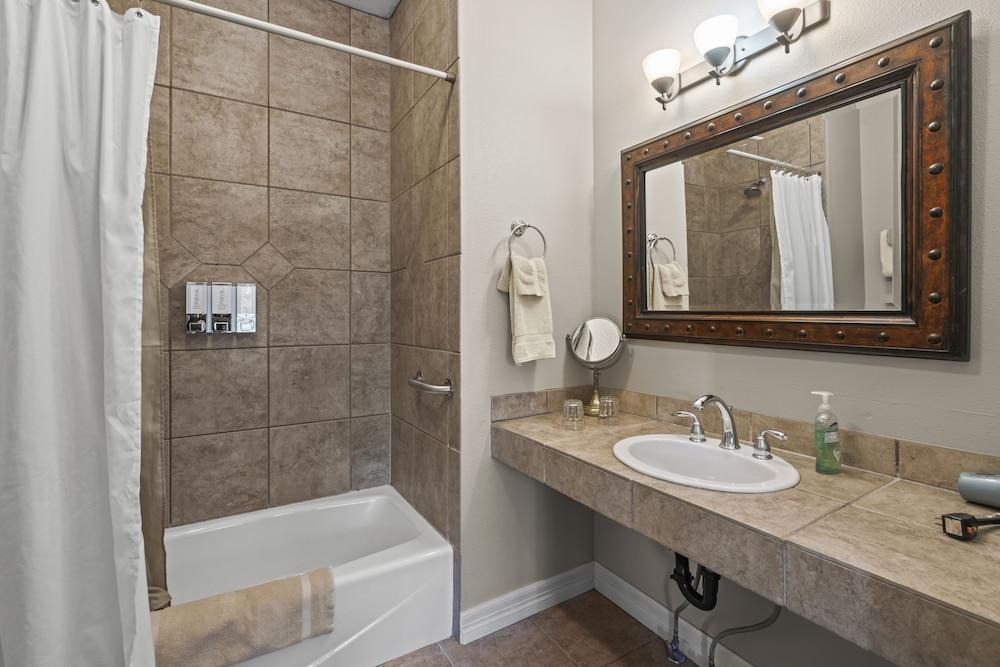 Breckenridge Boutique Hotel photo 93