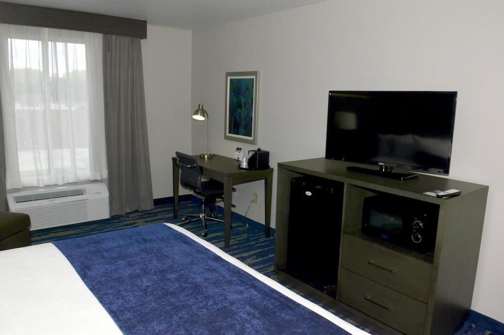 Garner Hotel Longview South by IHG photo 5