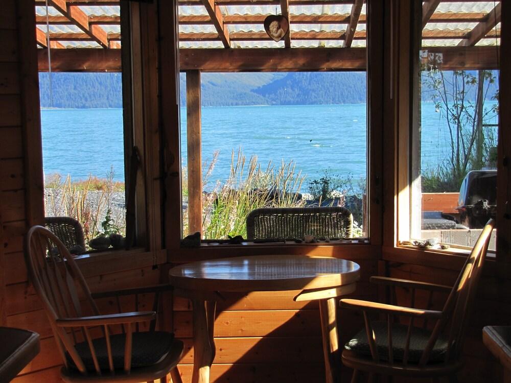 Angels Rest on Resurrection Bay LLC photo 62