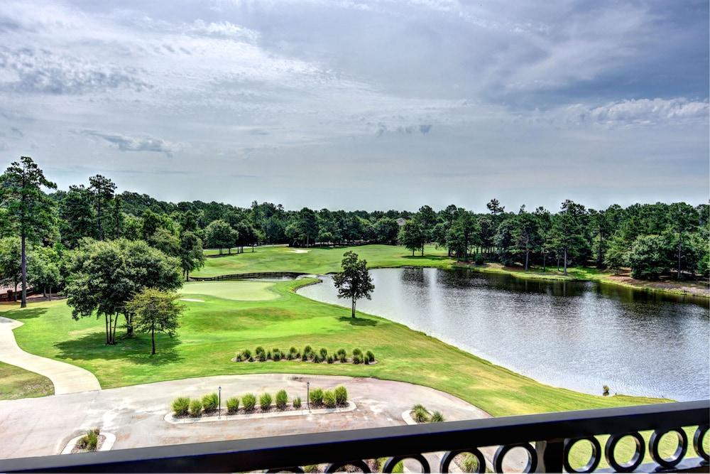The Village at RiverLanding photo 2