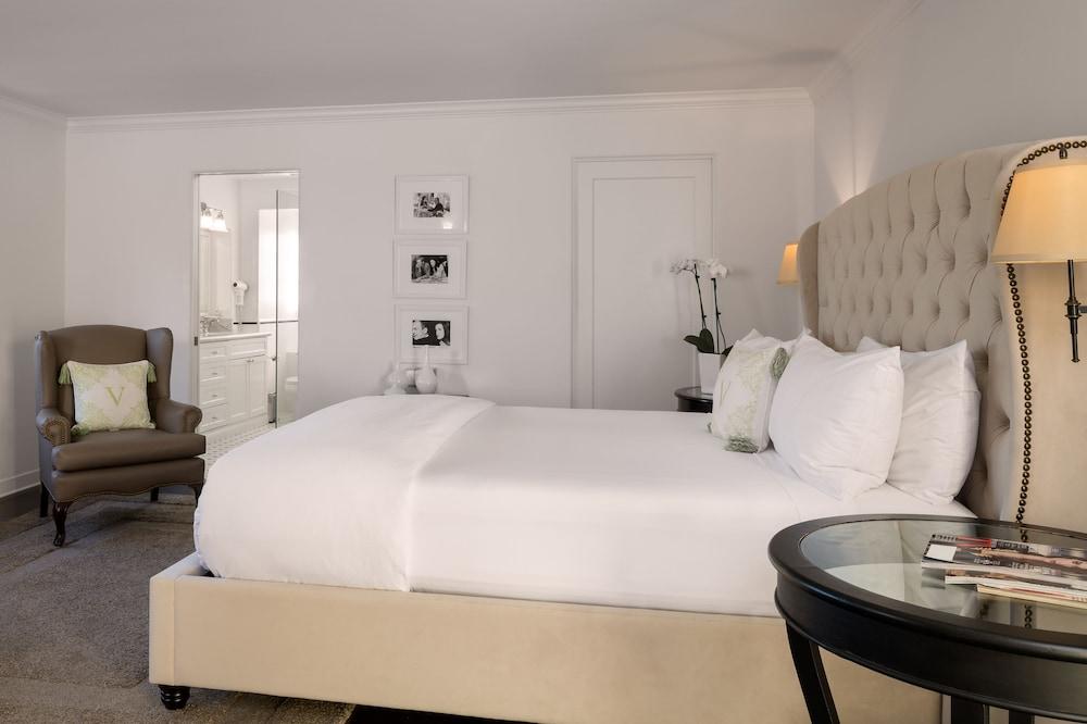 The Charlie Hotel photo 13