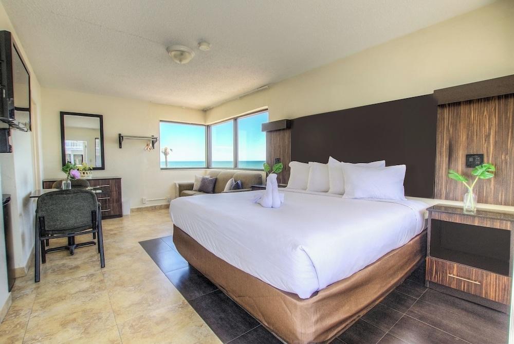 La Bella Oceanfront Inn photo 9