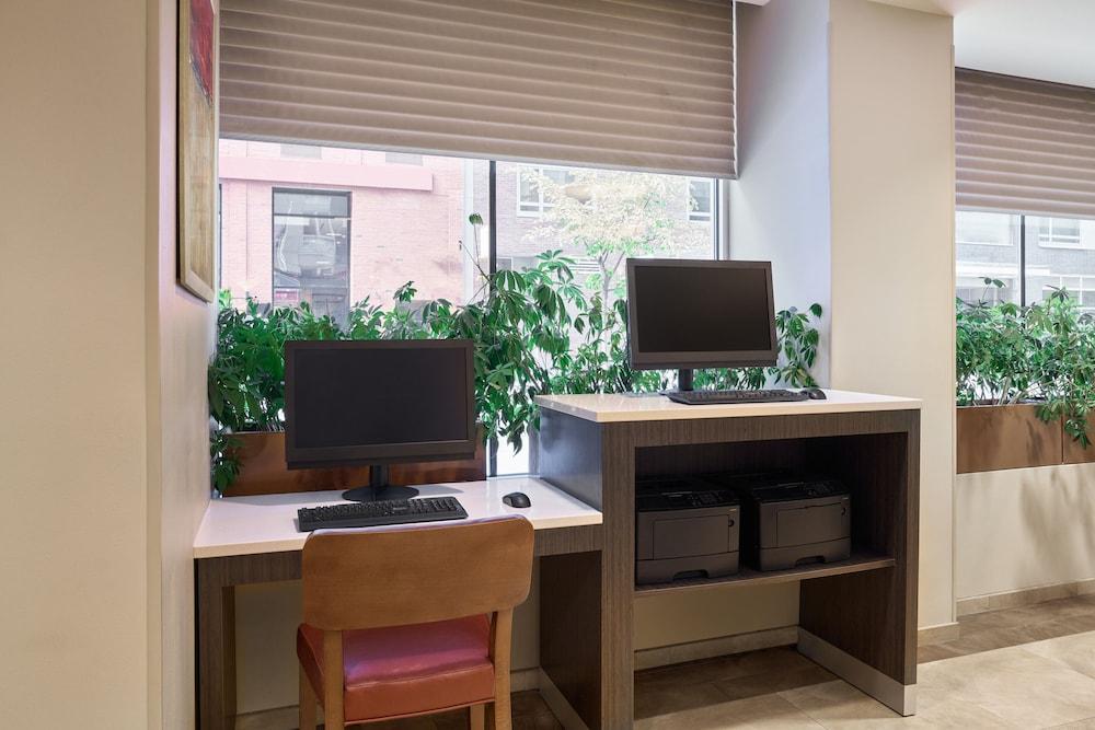 Candlewood Suites New York City-Times Square by IHG photo 33