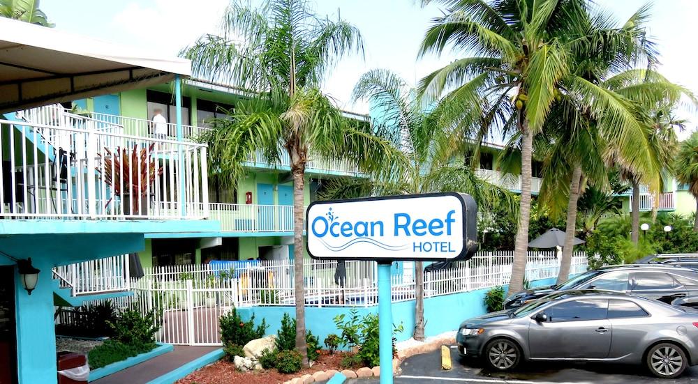 Ocean Reef Hotel photo 1