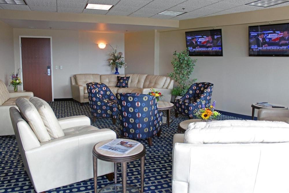 Grand Harbor Resort and Waterpark photo 3