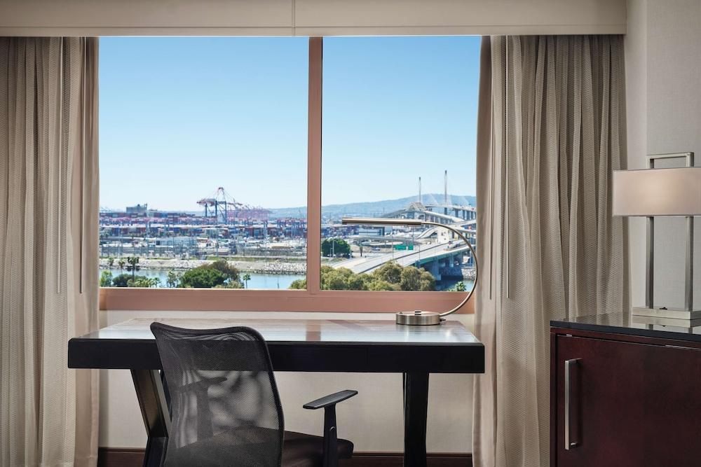 Hilton Long Beach Hotel photo 15