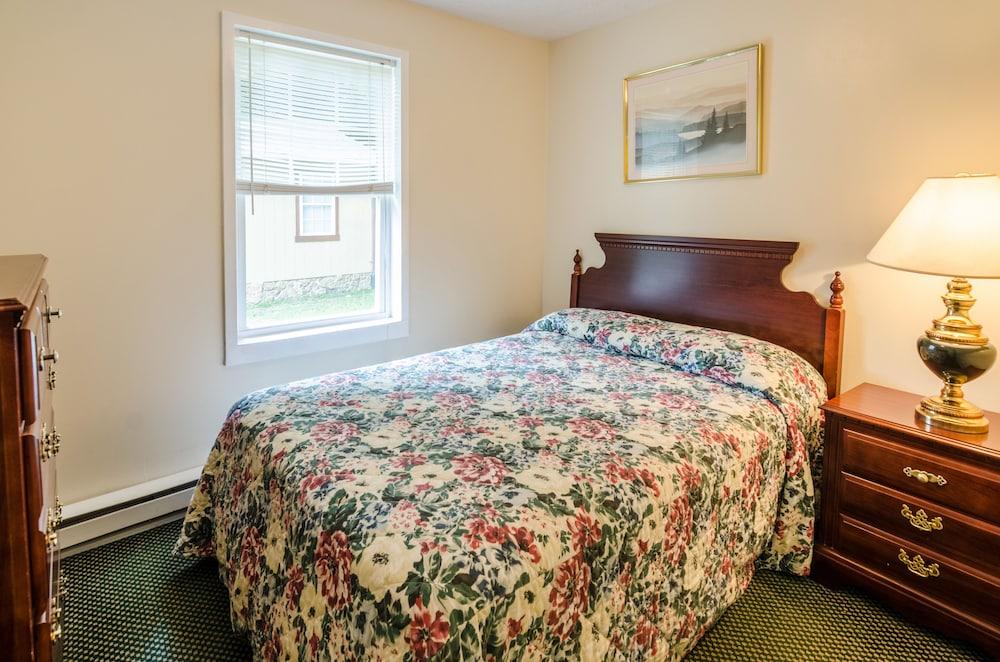 Highland Hills Motel and Cabins – A Master Hosts Resort photo 15