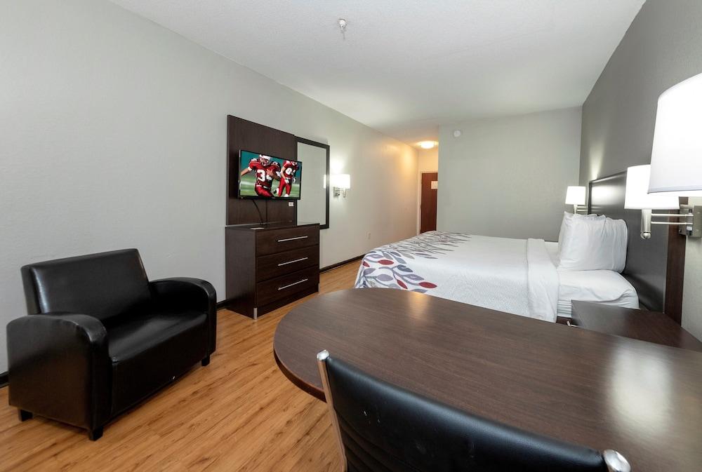 Red Roof Inn Atlanta Southeast - Stockbridge photo 6