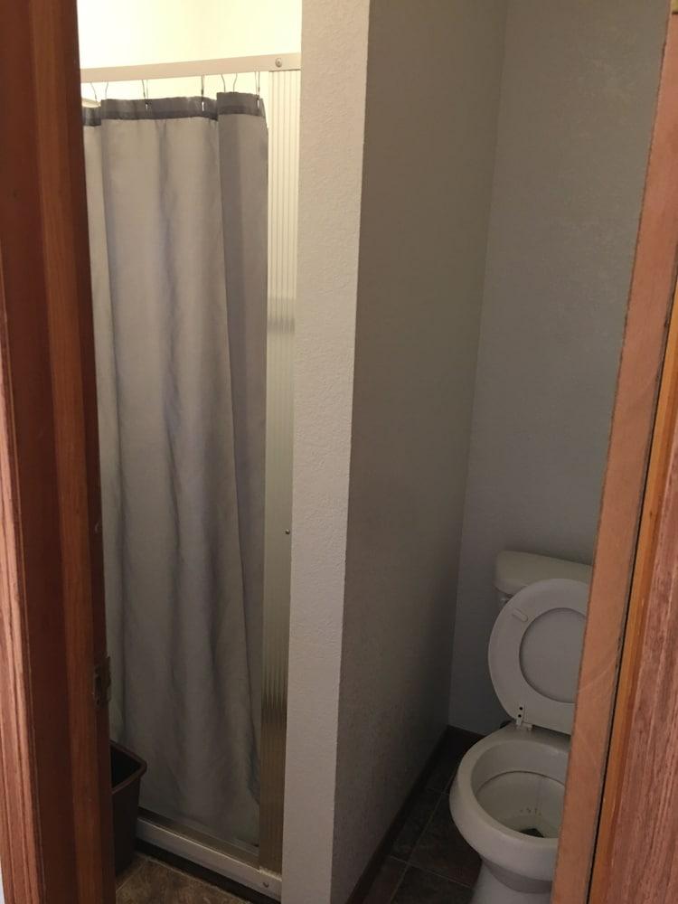 Gerrys Motel photo 11
