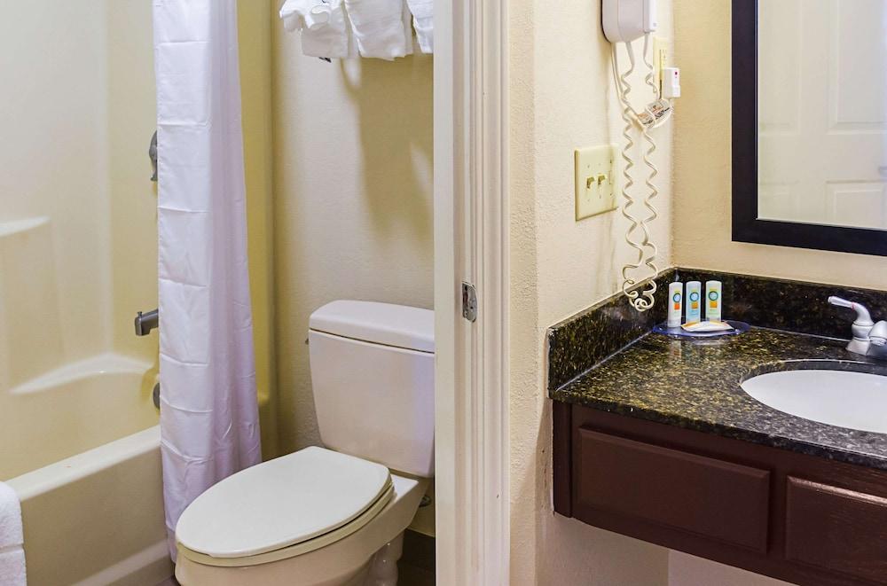 Quality Inn Vicksburg photo 3