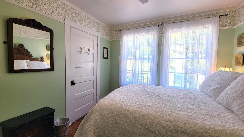 The Historic Requa Inn photo 77