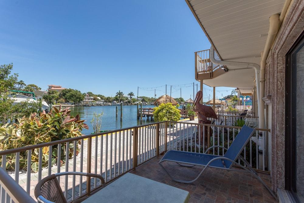 Bayview Plaza Waterfront Resort photo 5