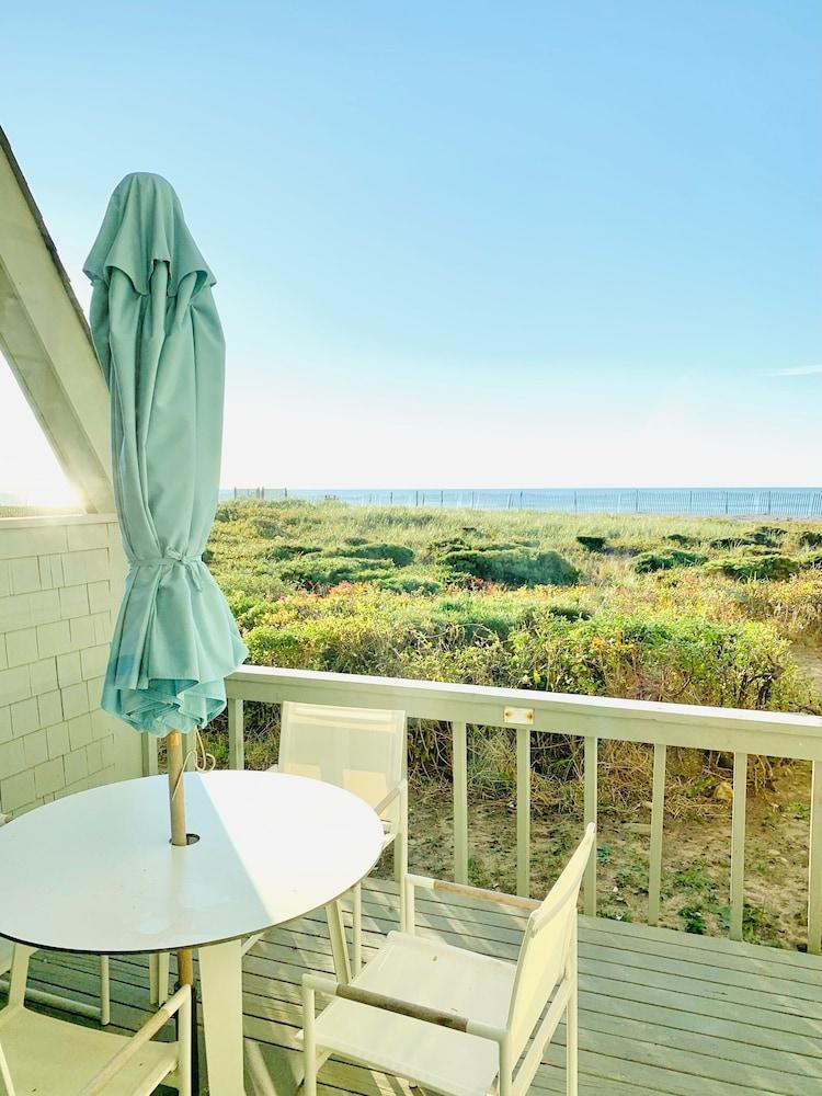 The Surf Club photo 94
