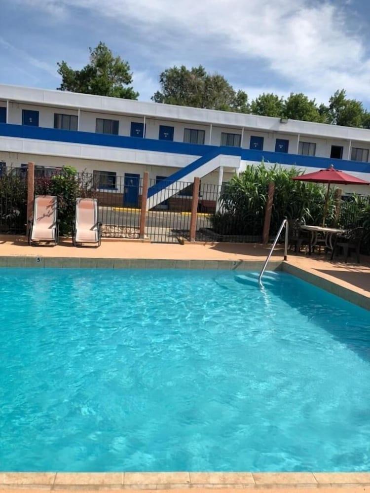 Motel 6 Canon City, CO photo 35
