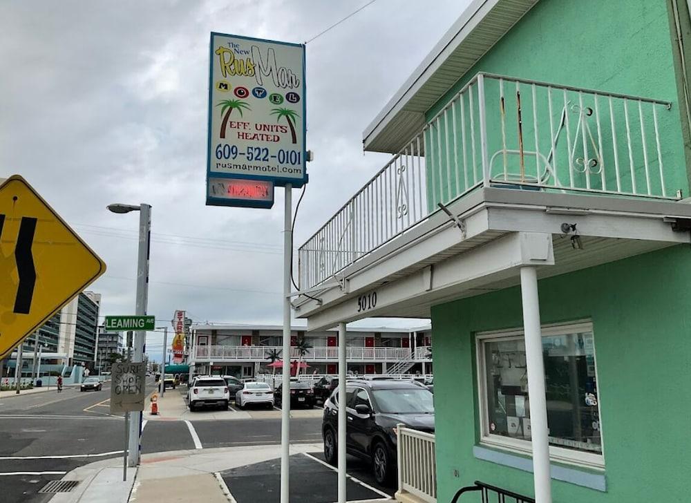 RusMar Motel photo 2