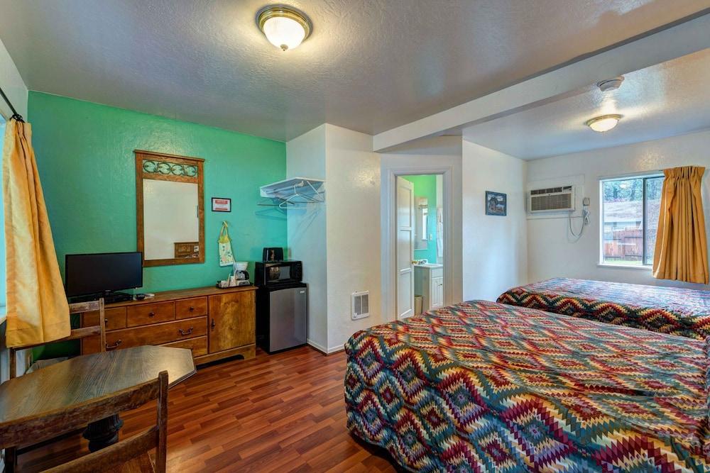 Lake Shasta Lodge photo 18