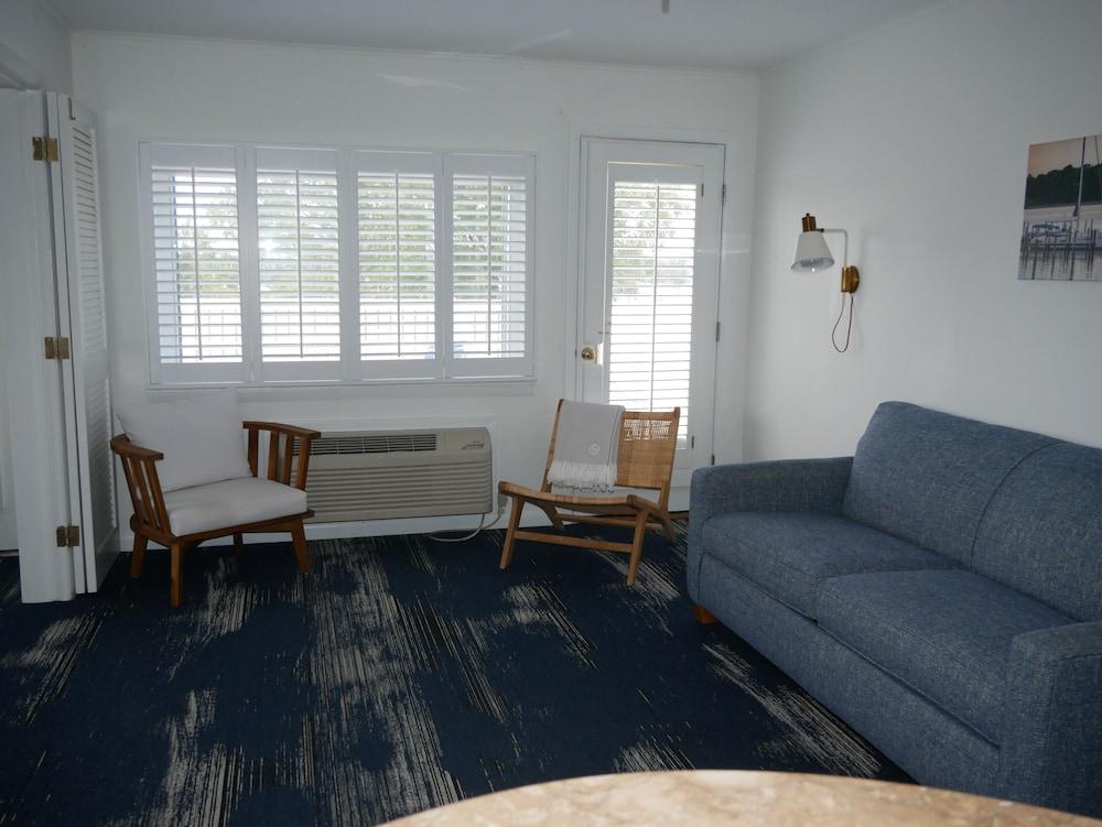 The Lodge at Great Oak Landing photo 39