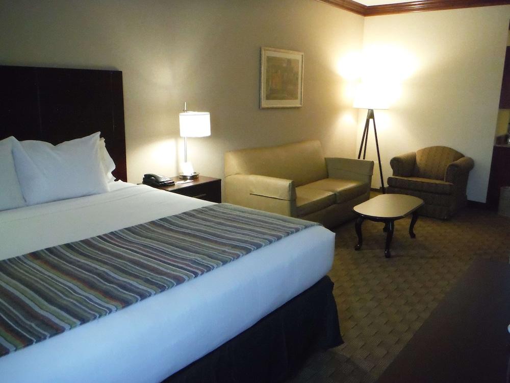 Spark by Hilton Spring Lake Fayetteville photo 8