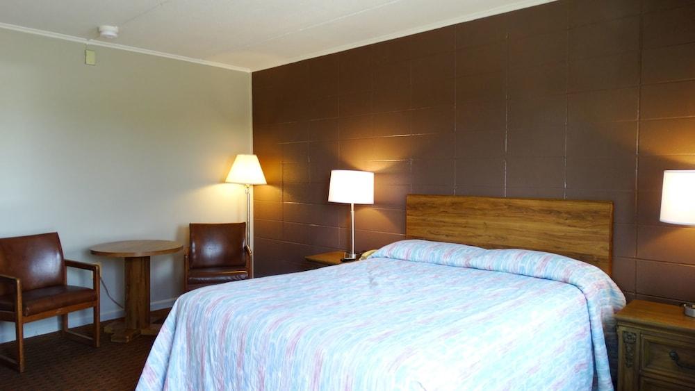 Attican Motel photo 21