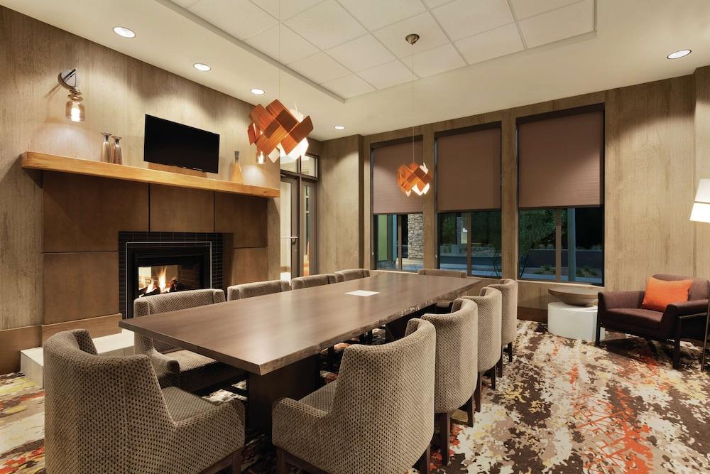 Home2 Suites by Hilton Phoenix Tempe, University Research Park photo 30