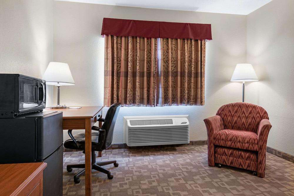 Quality Inn Washington Court House photo 51