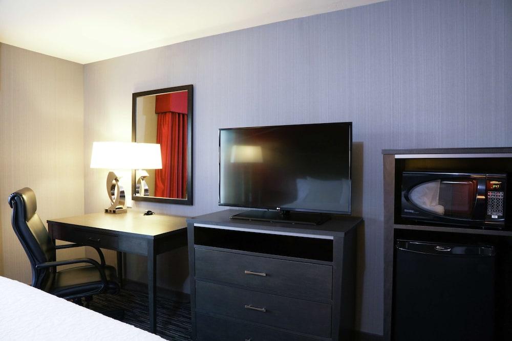 Hampton Inn & Suites Temecula photo 4