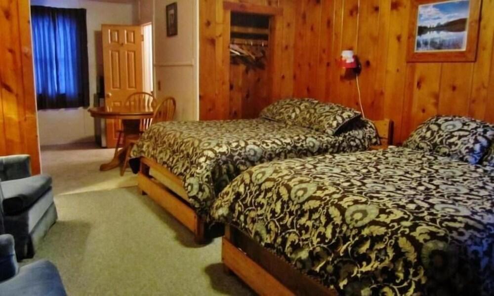 DB Botique and Cabins photo 20