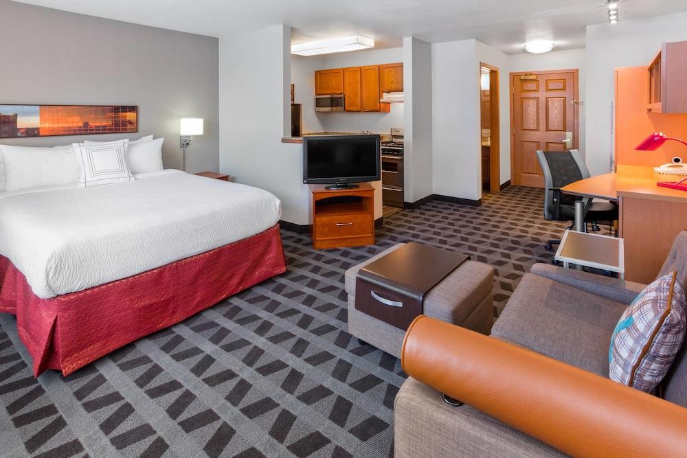 TownePlace Suites by Marriott -Minneapolis West/StLouis Park photo 1