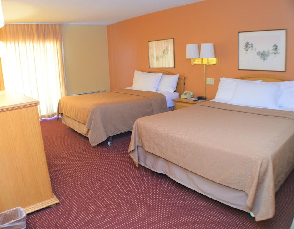 Old Towne Motel photo 12