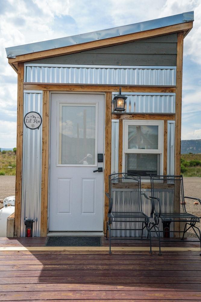 Trail and Hitch Tiny Home Hotel and RV photo 31