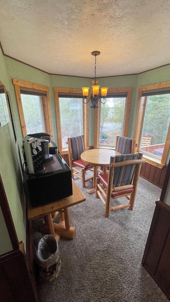 Talkeetna Denali View Lodge and Cabins photo 17