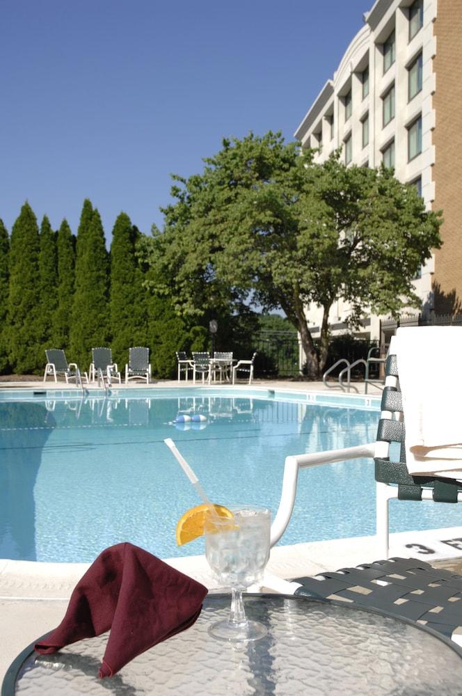 Best Western Premier Rockville Hotel & Suites photo 22