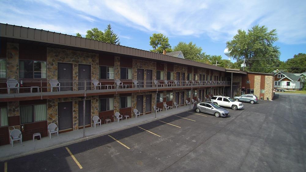 Otter Creek Inn photo 31