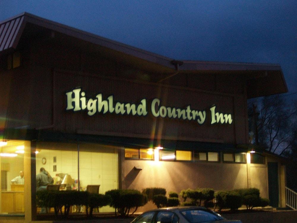Highland Country Inn photo 43