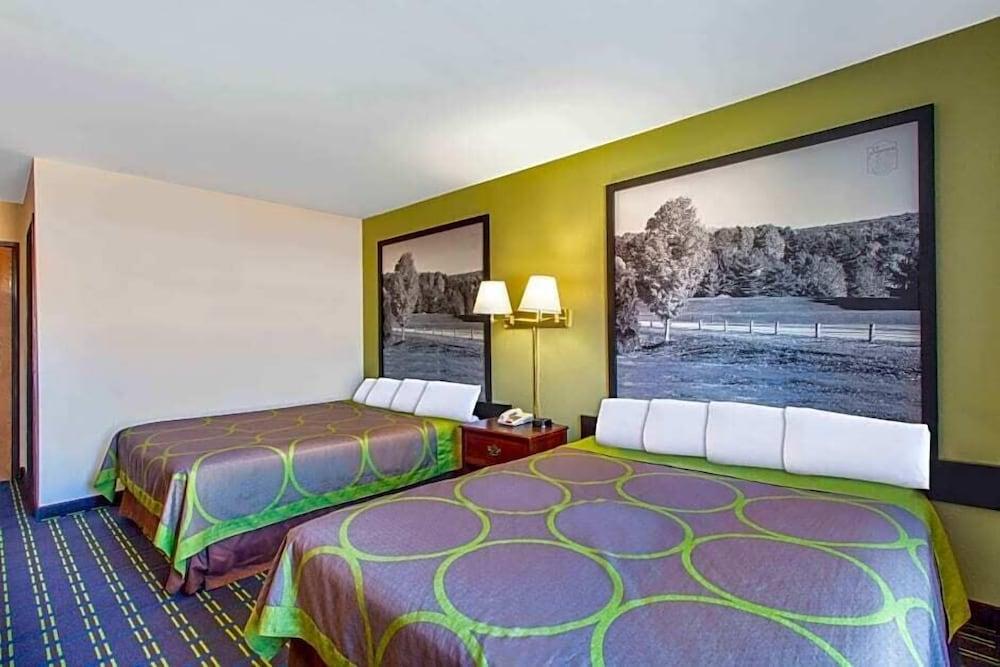Quality Inn Lee - Lenox South photo 7