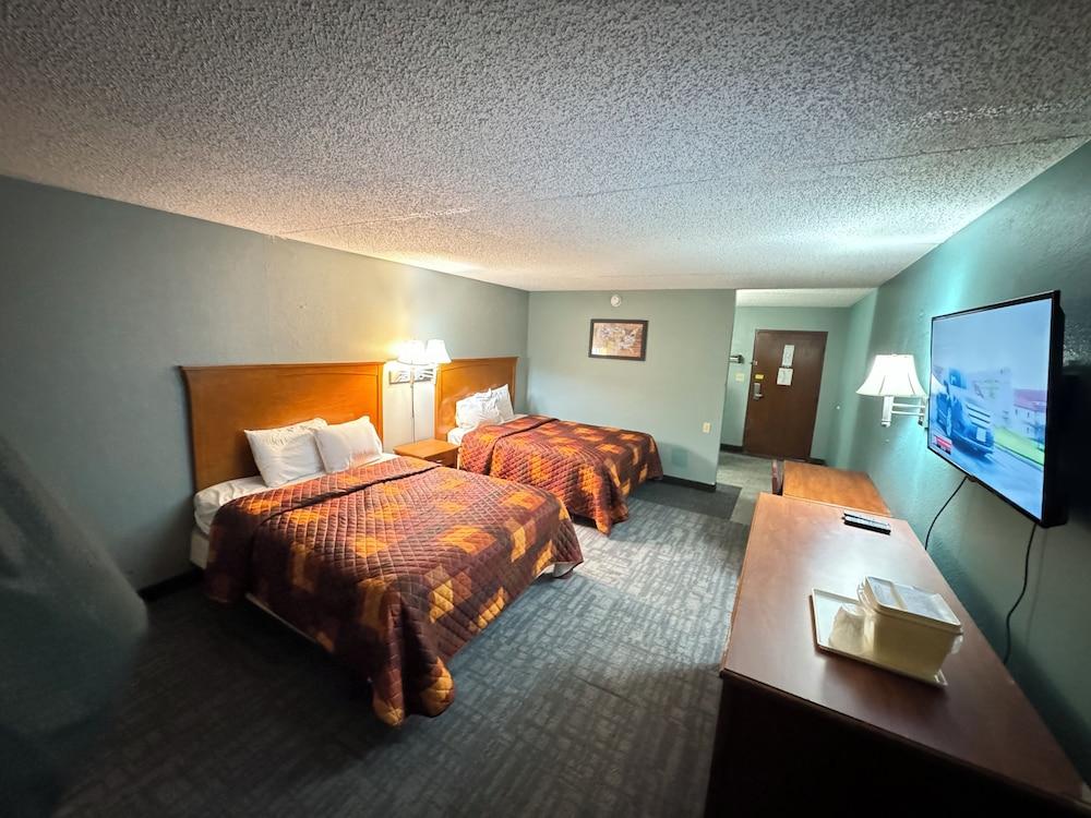 Salina Inn photo 23