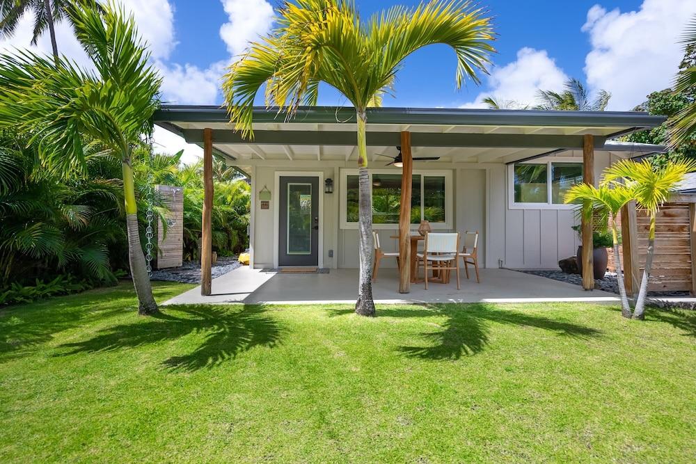 Hale Oahu Cottage by Avantstay Stunning Beachfront Estate! photo 2
