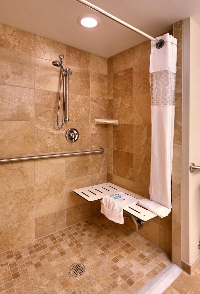 Hampton Inn & Suites Orem photo 29