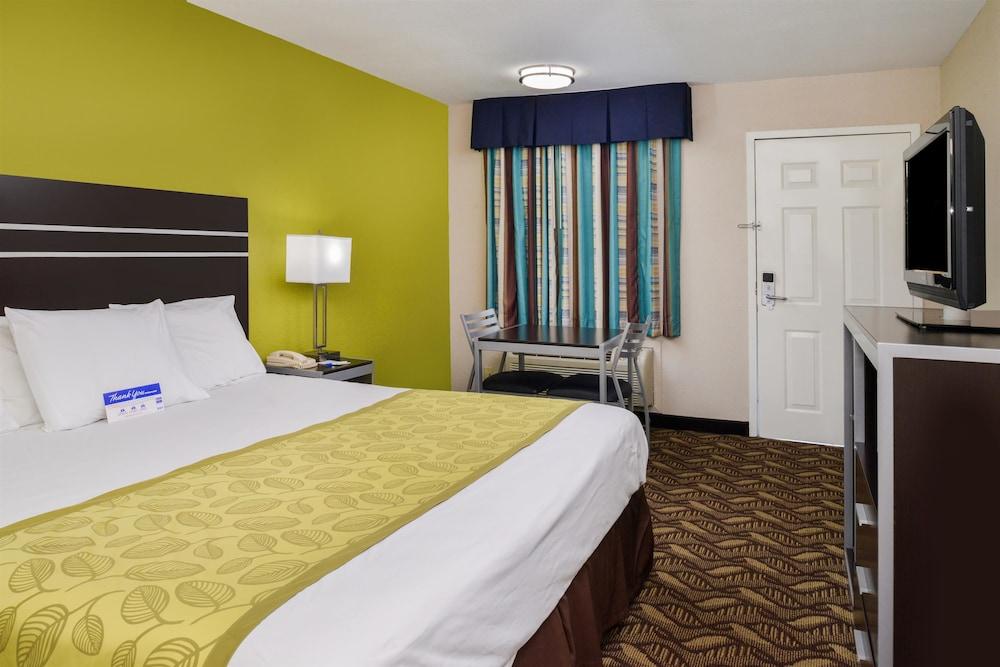 Americas Best Value Inn Pasadena Houston photo 10