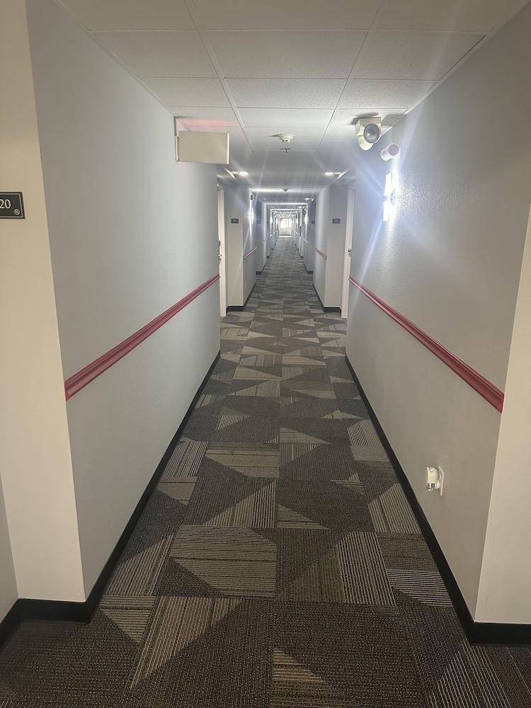 Motel 6 Franklin, OH photo 4