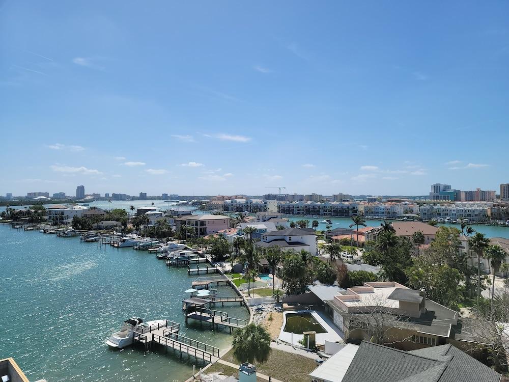 ChartHouse Clearwater Beach Marina Hotel photo 26