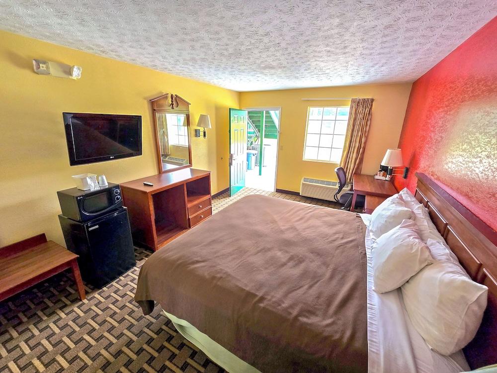 Garden Inn & Suites photo 19