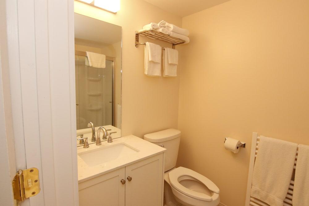 Colebrook C.C. & Motel photo 24