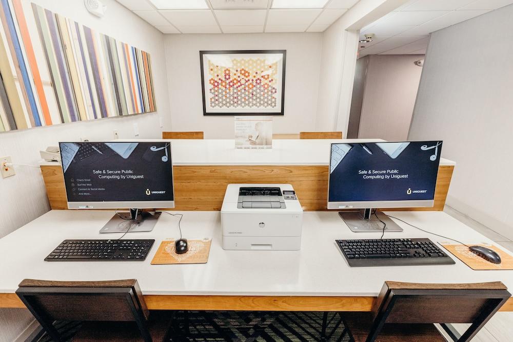 Holiday Inn Express Atlanta NE I-85 Clairmont by IHG photo 15