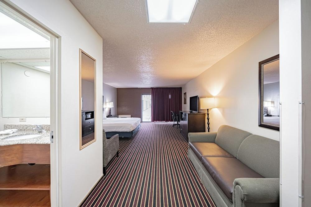Motel 6 Pocatello, ID photo 11