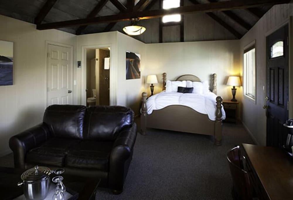 Lucia Lodge photo 27