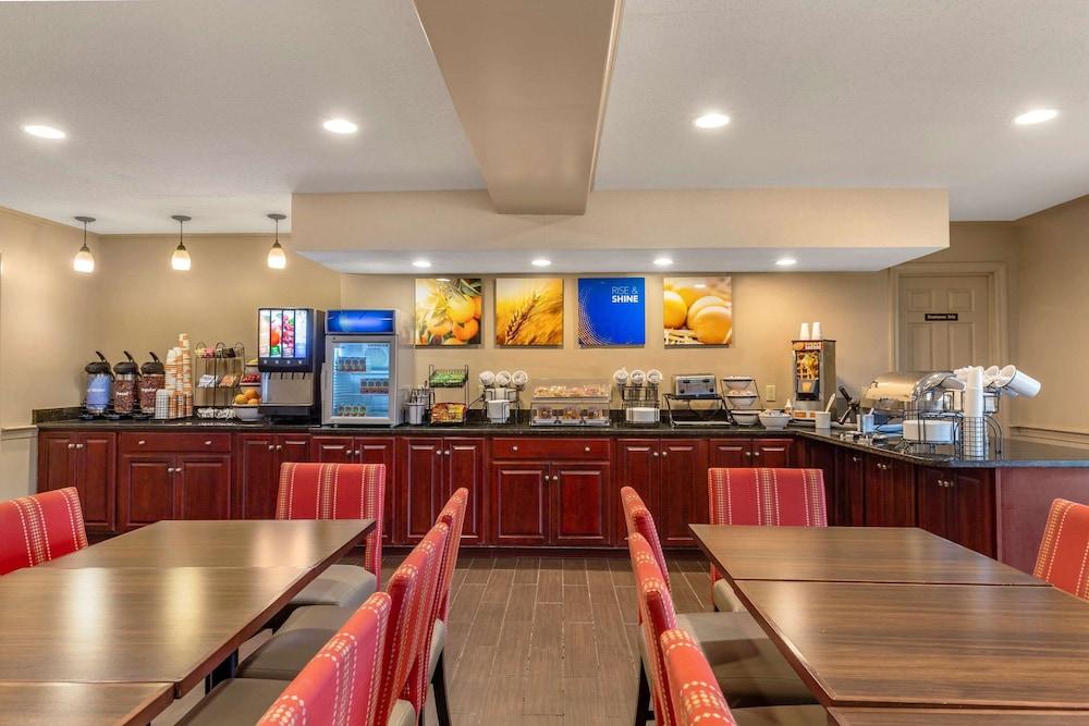 Comfort Inn Foxboro – Mansfield photo 31