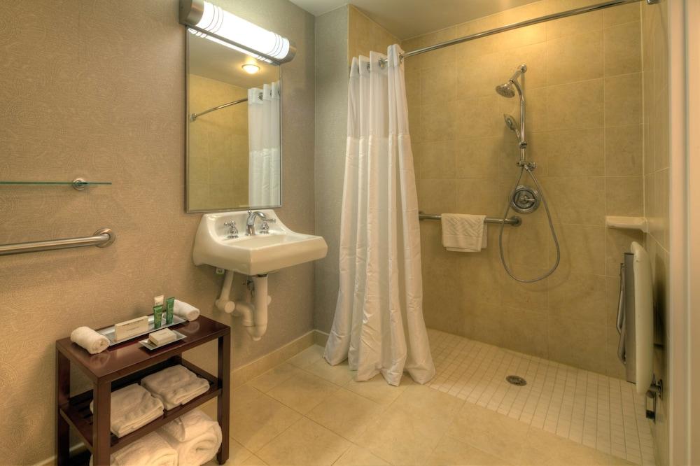 Hilton Houston Westchase photo 25