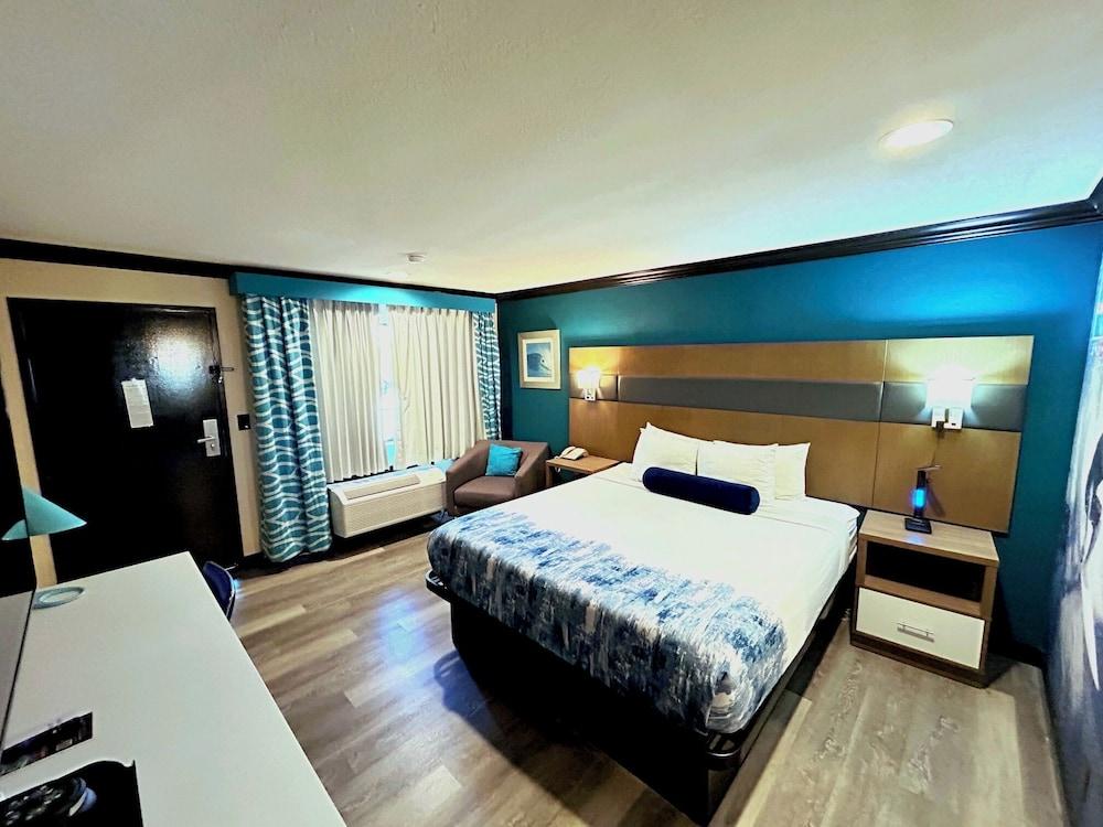 OC Hotel Costa Mesa photo 7