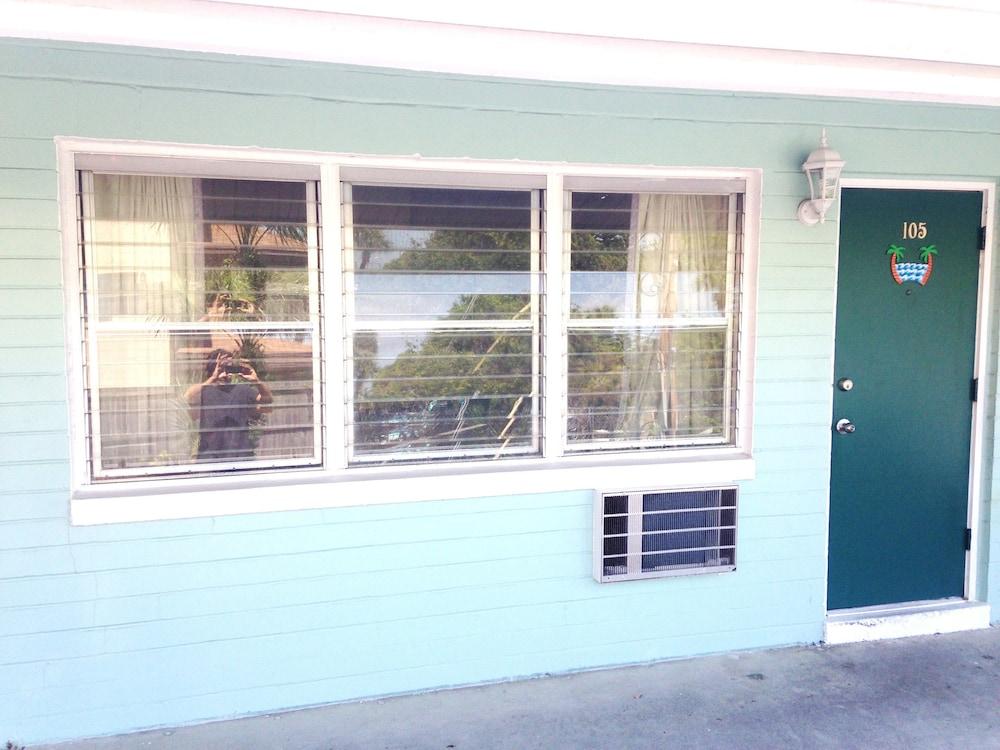 Hawaii Motel photo 3